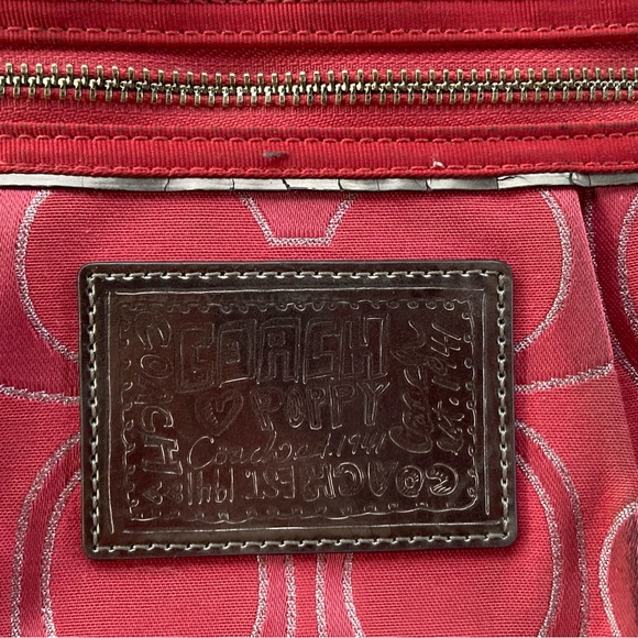 100% Authentic Coach Poppy Signature Glam Tote | Pre-loved | GUC - Picture 2 of 9